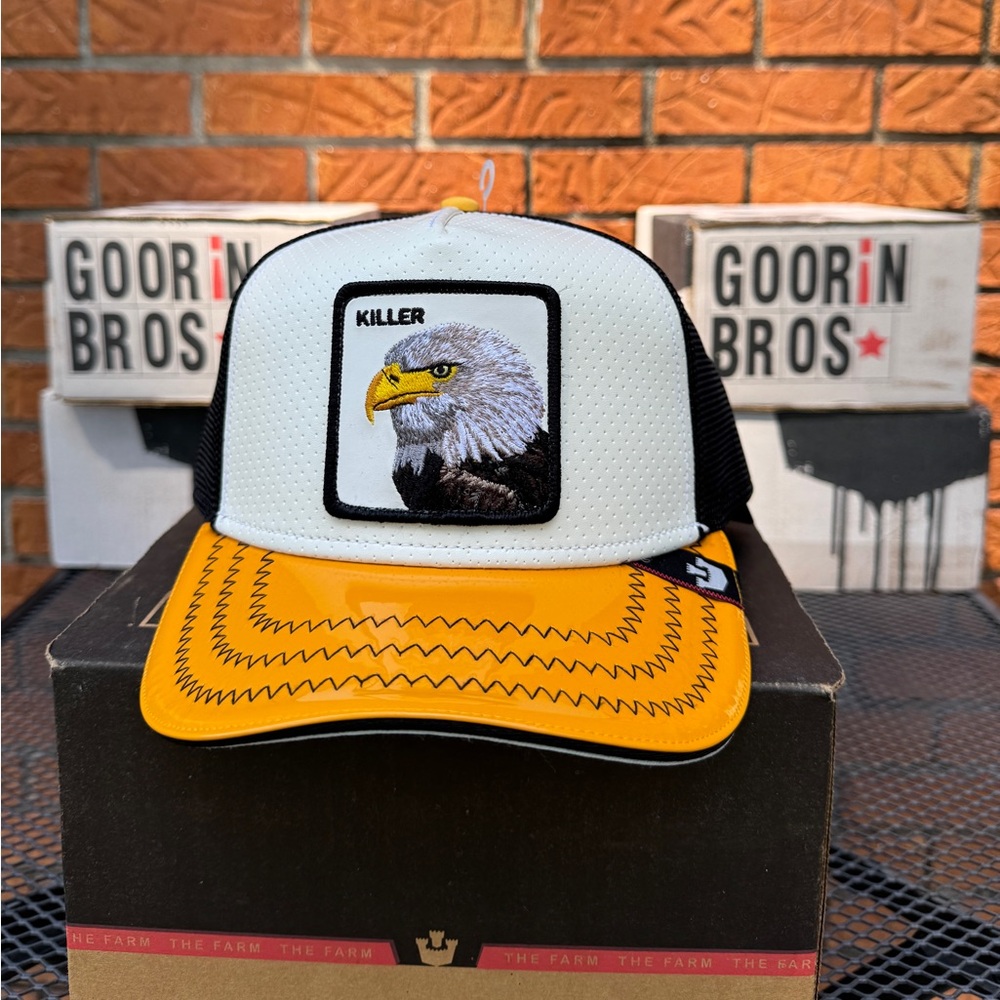 Goorin Bros The Farm Animal Trucker Killer NEW golden eagle